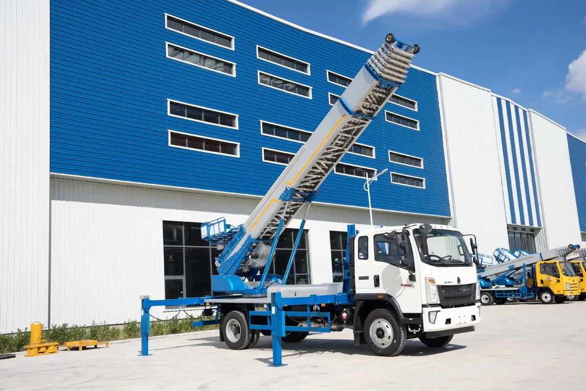 汉源小型云梯车上料车租赁多少钱