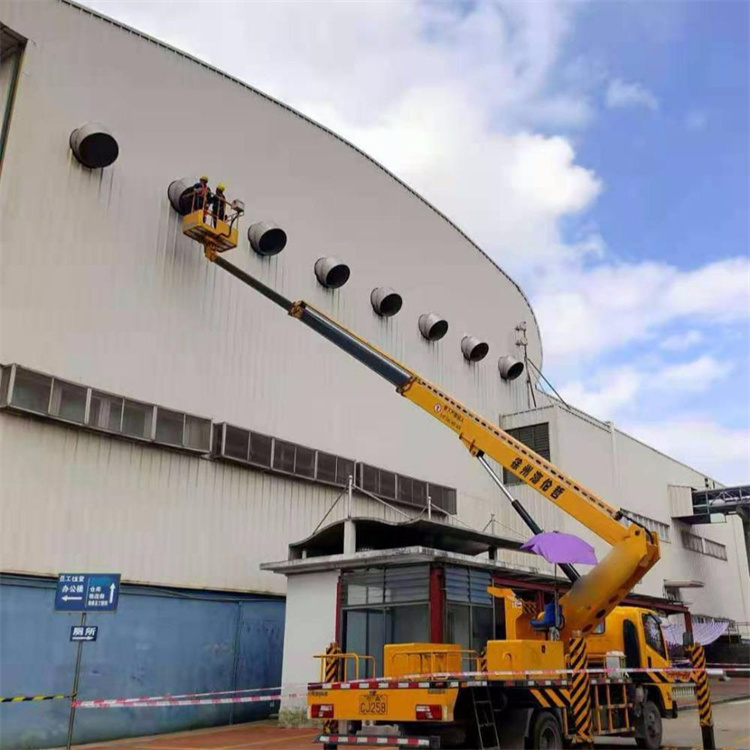 汉源高空作业车出租服务：专业广告牌安装解决方案